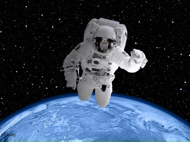 http://www.rri.ro/newfiles/images/astronaut-fotopixabay.png