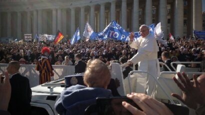 Papa: molti romeni a inaugurazione Pontificato