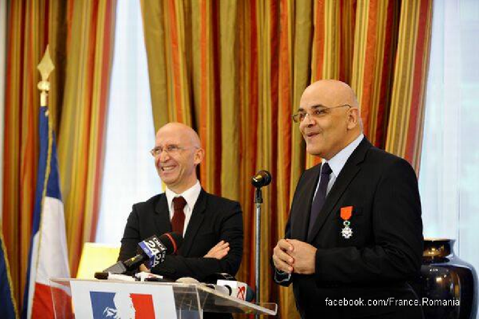 Romanian Physician Receives French Distinction