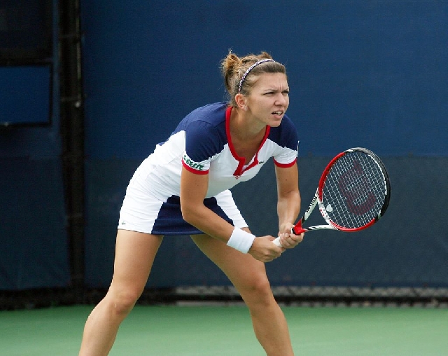 Simona Halep s-a calificat dramatic în optimile turneului Australian Open