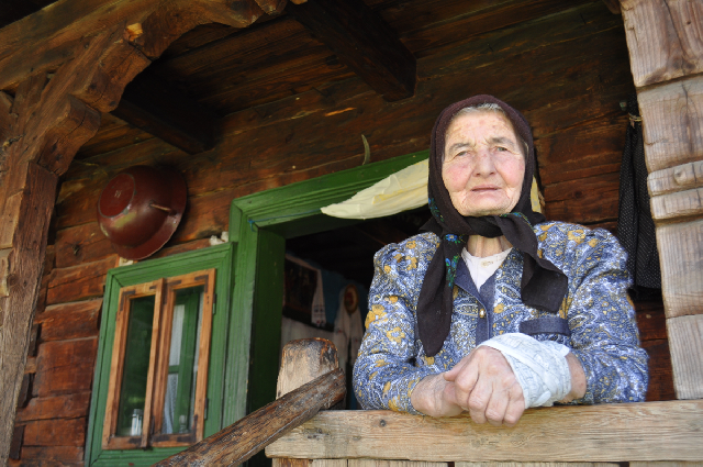 Bucuroşi de oaspeţi? O vizită acasă la familia Măriucăi din Breb-Maramureş