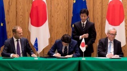 UE și Japonia au semnat cel mai mare pact comercial