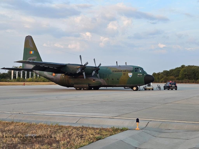 Forțele Aeriene Române au început transportarea ajutoarelor umanitare către Libia