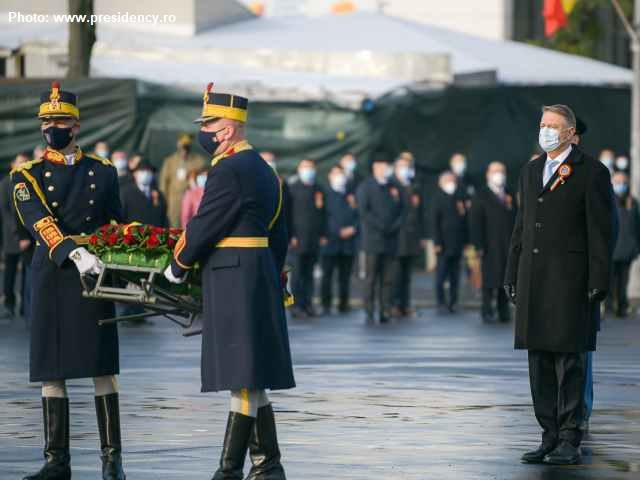 Обмежені святкові заходи до Національного дня Румунії