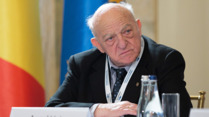נשיא התאחדות קהילות היהודיות מרומניה אורל וויינר על פסח