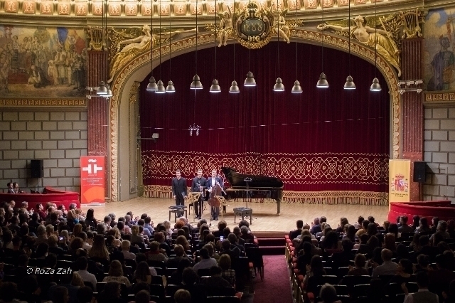 Trío Barragán, Floristán, Ioniţă en el Ateneo Rumano