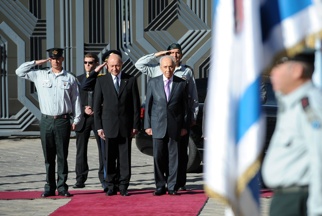 Romania’s President on a formal visit to Israel