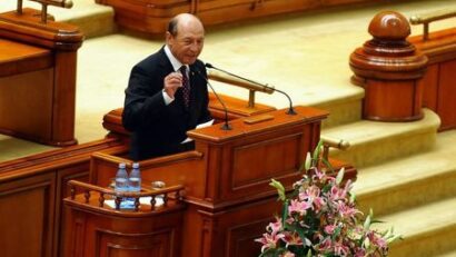 Politica: il presidente Basescu propone partenariato per l’adesione a Schengen