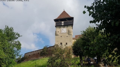 Biserica fortificată din Alma Vii