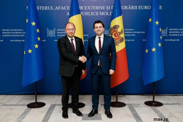 România continuă să susţină Republica Moldova
