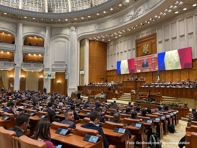 Ședință specială a Parlamentului de Ziua Națională