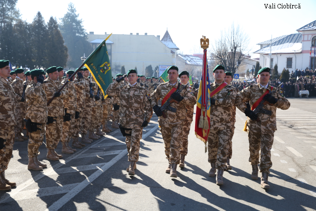 Vânătorii de munte români se întorc în Afganistan