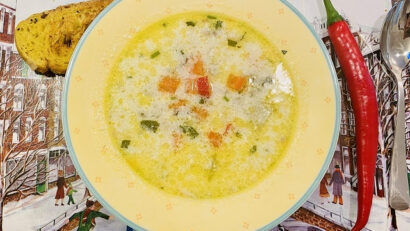 Ciorbă de potroace – saure Suppe aus Geflügel-Innereien