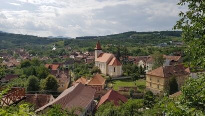 Cetatea Cisnădioara, cel mai vechi monument romanic din Transilvania