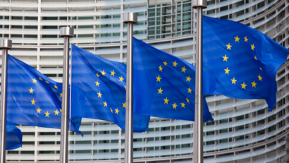 Comisia Europeană lucrează la definirea limitelor concurenţei între societăţi