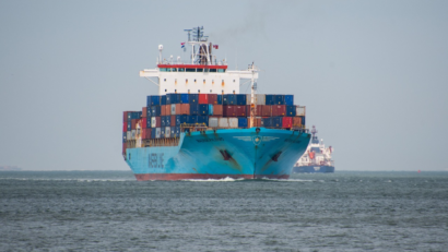 Comisia Europeană salută acordul IMO, de reducere a emisiilor generate de transportul maritim