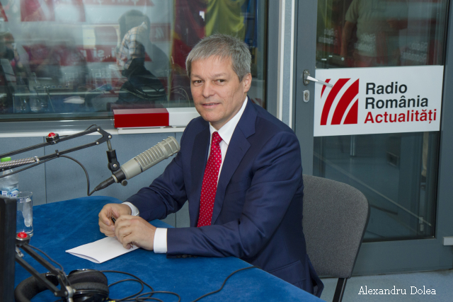 El primer ministro Cioloş, en exclusiva en Radio Rumanía