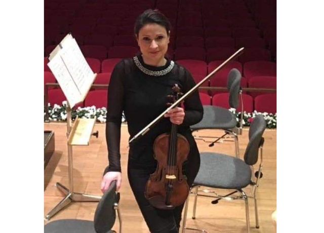 Violonista Mihaela-Elena Matei din Germania