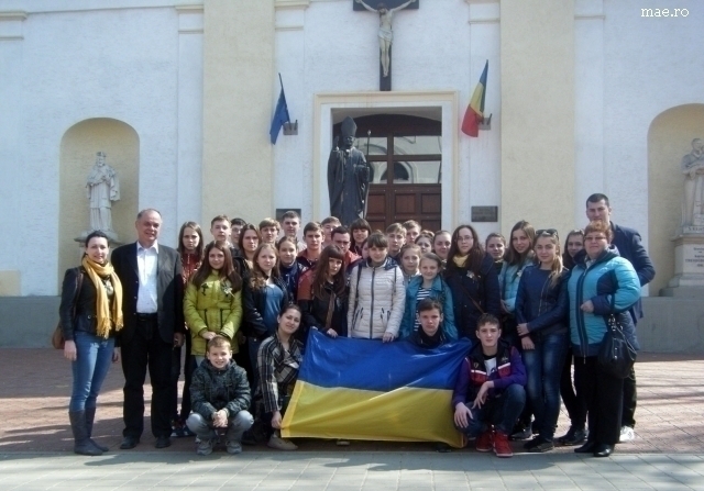 Sprijin de la Bucureşti pentru românii din Ucraina