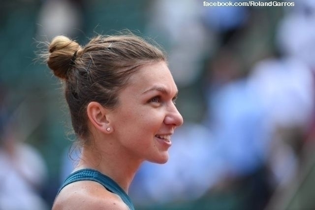 Simona Halep merge în semifinale la Roland Garros