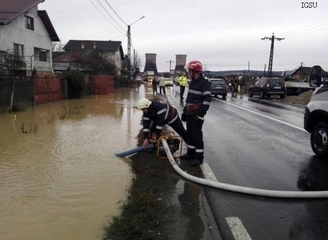 Cotele apelor provoacă îngrijorare