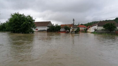 Flash floods hit Romania