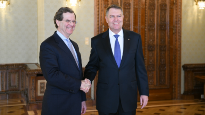 נשיא רומניה נפגש עם משלחת הוועד היהודי אמריקני