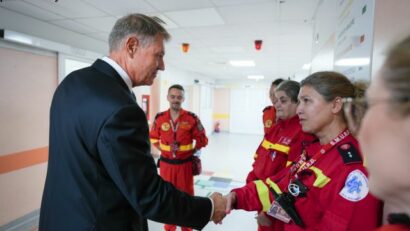 Iohannis, în vizită la persoanele rănite în exploziile de la Crevedia