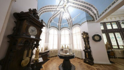 Музей часов в городе Плоешть