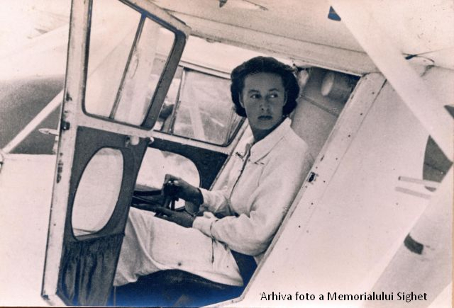 WWII pilot Nadia Russo-Bossie (1901-1988)