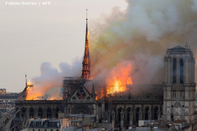 La tragedia de Notre Dame