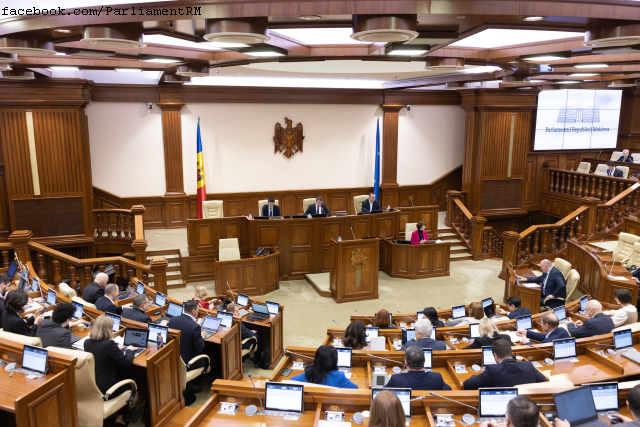 La langue roumaine figure à nouveau dans la Constitution de la République de Moldova