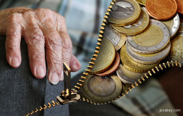 Government adopts the pension bill