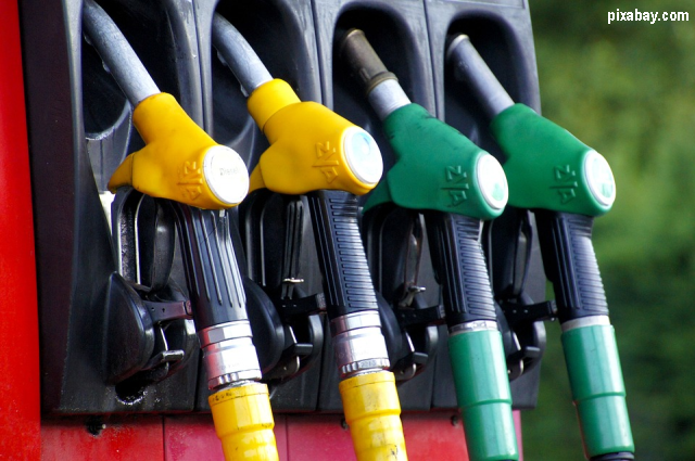 Des mesures pour faire baisser le prix des carburants et de l’énergie