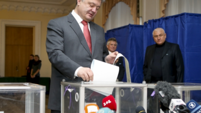 Pro-European parties win Ukrainian elections