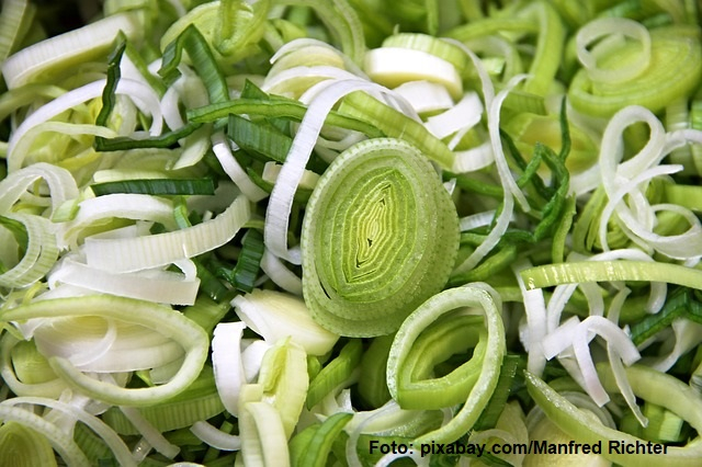 La soupe paysanne de légumes aux poireaux