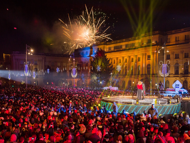 Cum au petrecut românii de Anul Nou