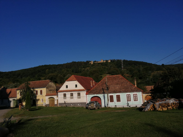 „Gust de rubarbăr, la Saschiz”