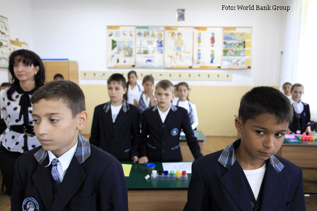 Romanian education under review