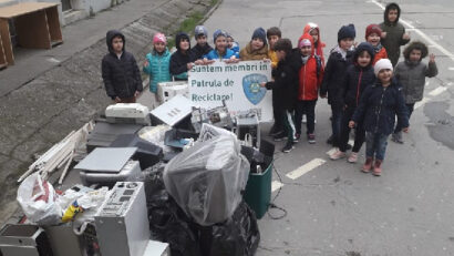 Recycling-Patrouille: Schüler sammeln Elektroschrott ein
