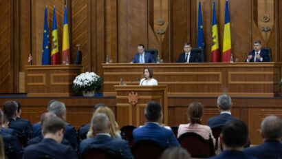 Declaraţie comună semnată de Parlamentele României şi Republicii Moldova, la Chişinău