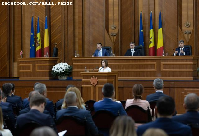 Declaraţie comună semnată de Parlamentele României şi Republicii Moldova, la Chişinău