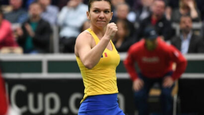 Fed Cup: Simona Halep aduce a doua victorie în fața Franței (2-1)