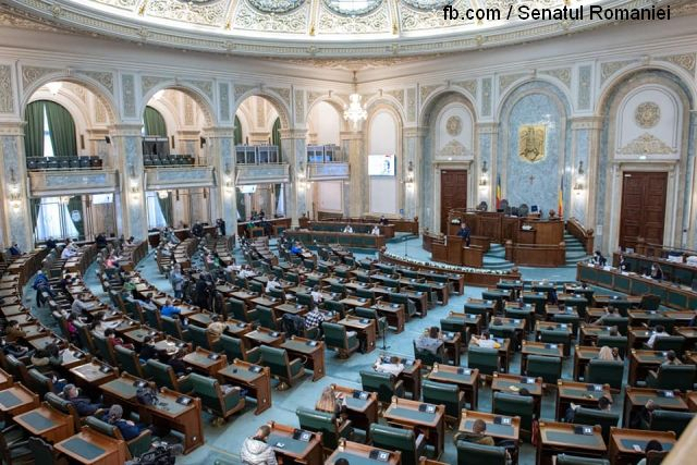 Senate adopts new pension law