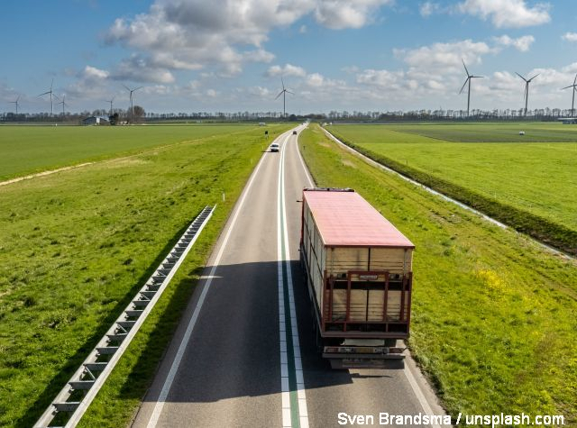 Aiuto dell’UE per i trasportatori via terra