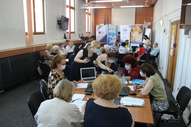 Workshop „Tehnologia cu și pentru seniori”