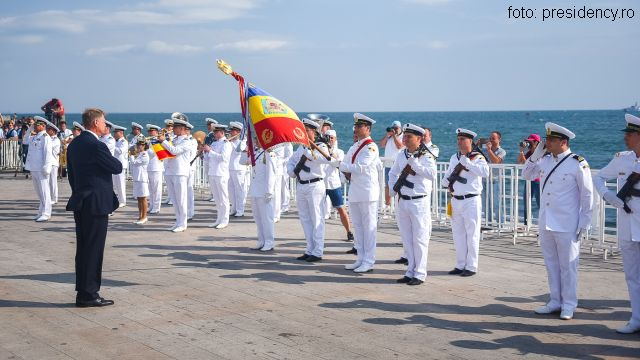 El Día de la Marina Rumana y la dotación del ejército