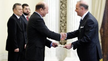 L’Ambasciatore Diego Brasioli presenta le credenziali al Presidente Traian Basescu