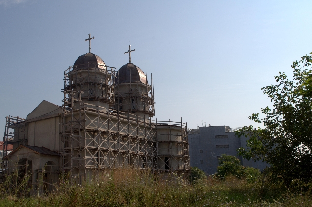 Des églises en trop, une hérésie ?