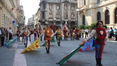 Gli Sbandieratori di Cori a Bucarest